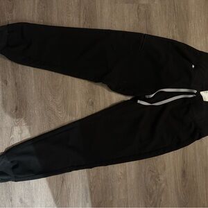 2 pairs of Figs Black Jogger Pants